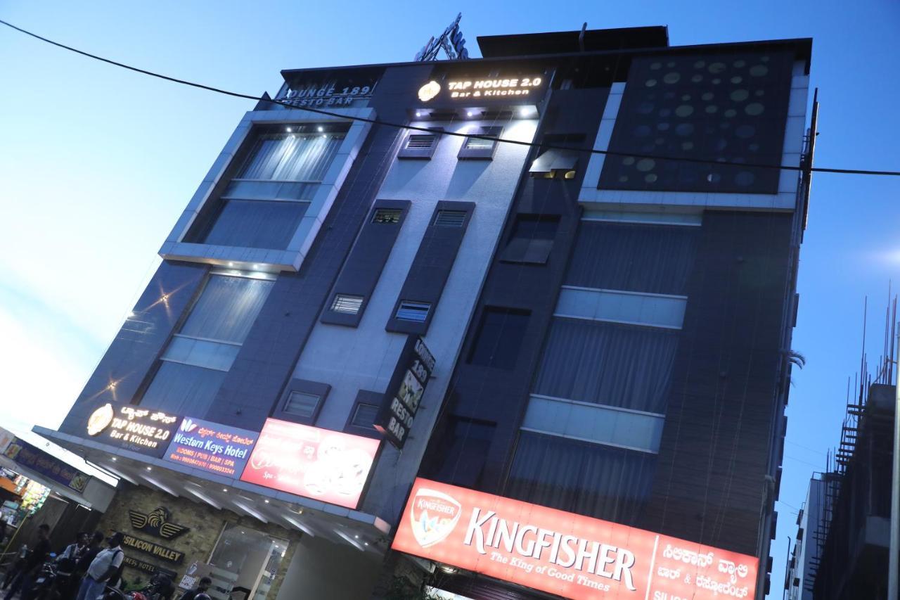 Western Keys Hotel Bengaluru Zewnętrze zdjęcie